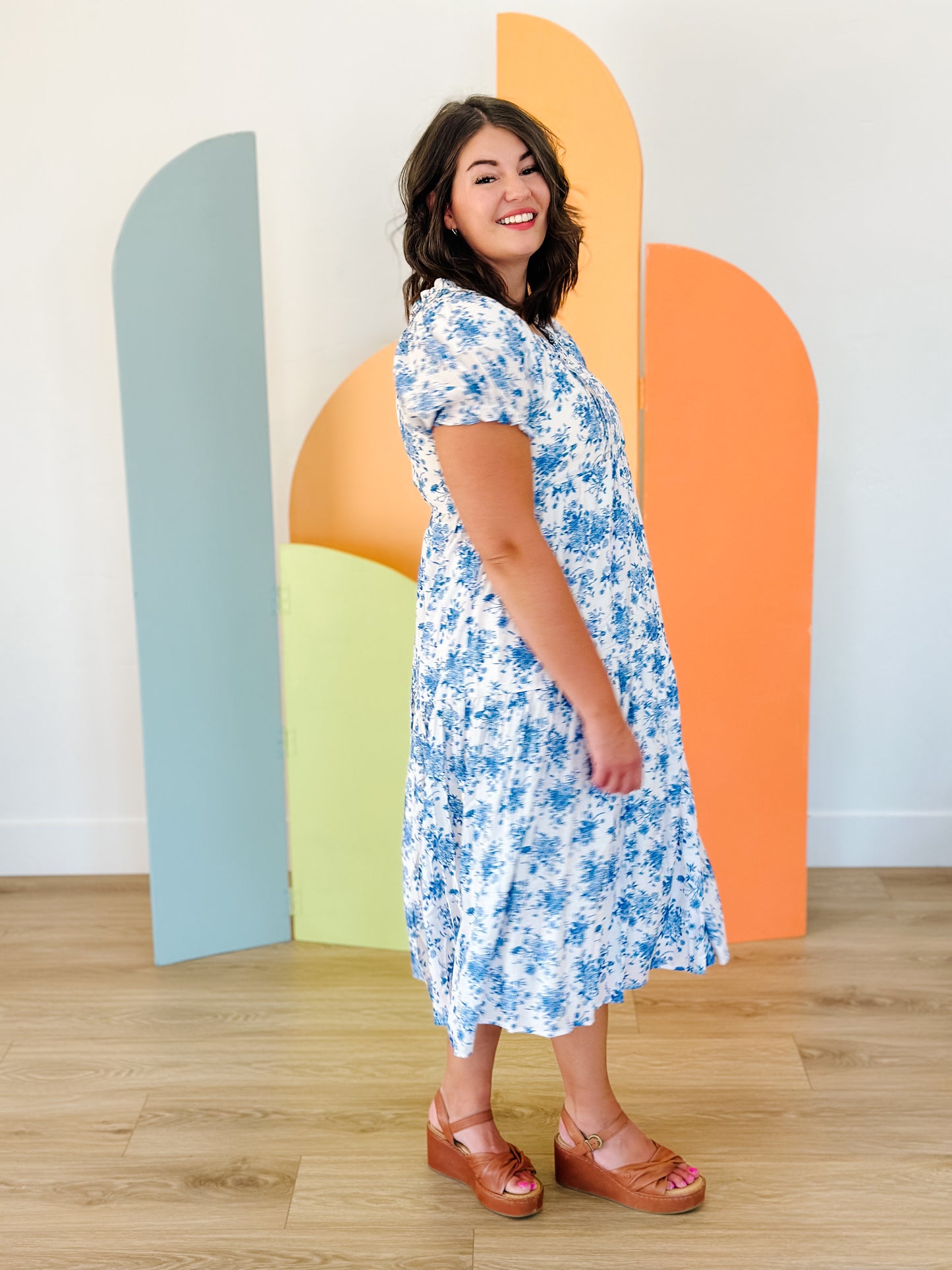 Raina Floral Midi Dress in Blue