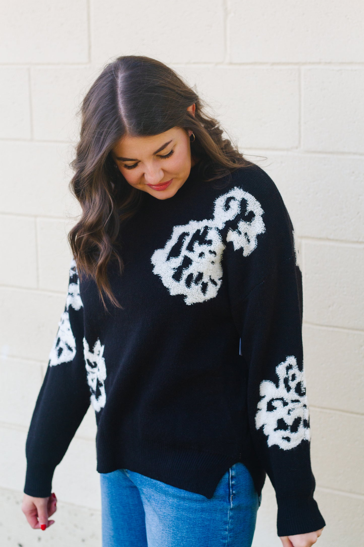 DOORBUSTER: Hartley Sweater in Black