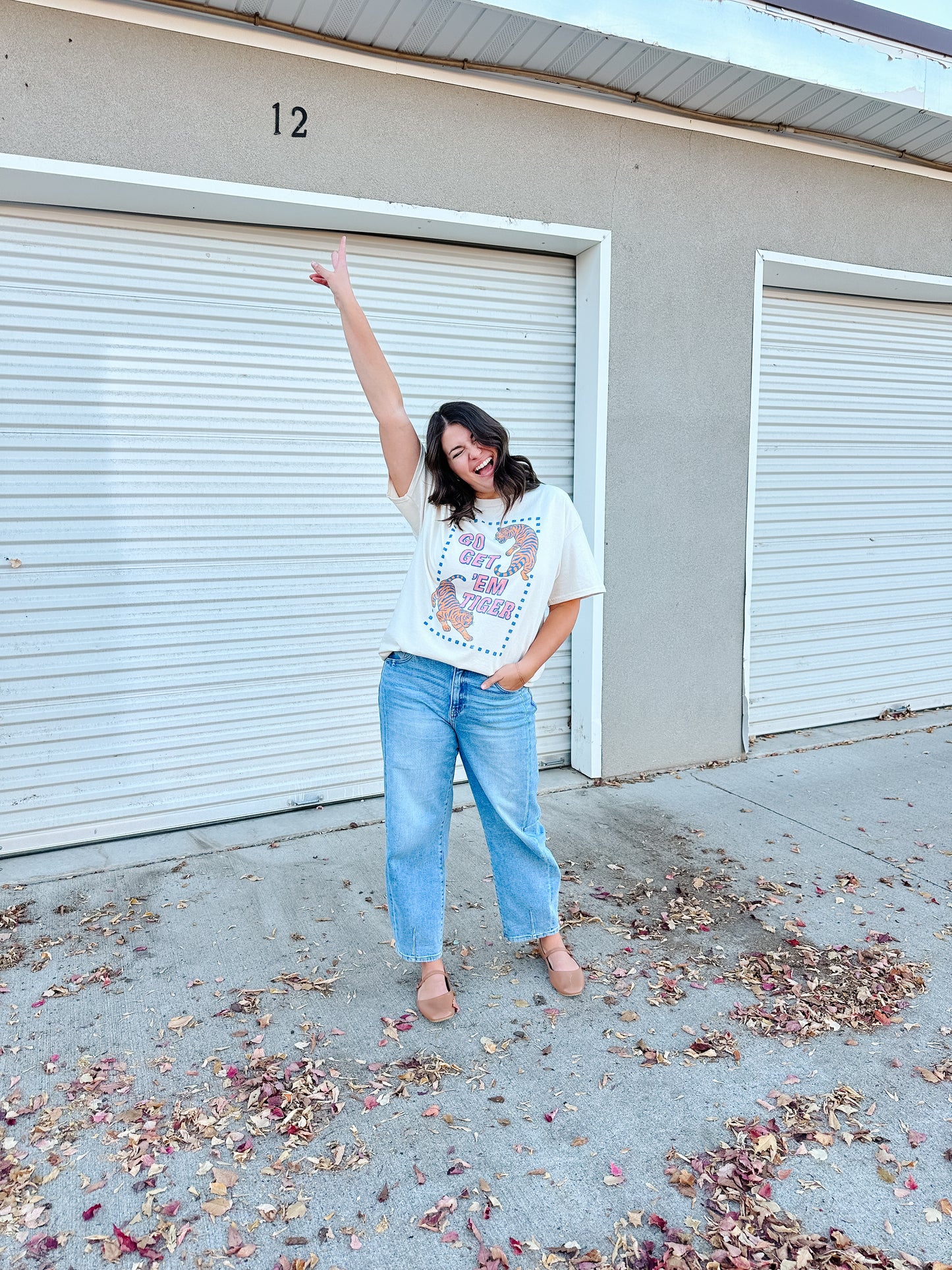 Go Get 'em Graphic Tee