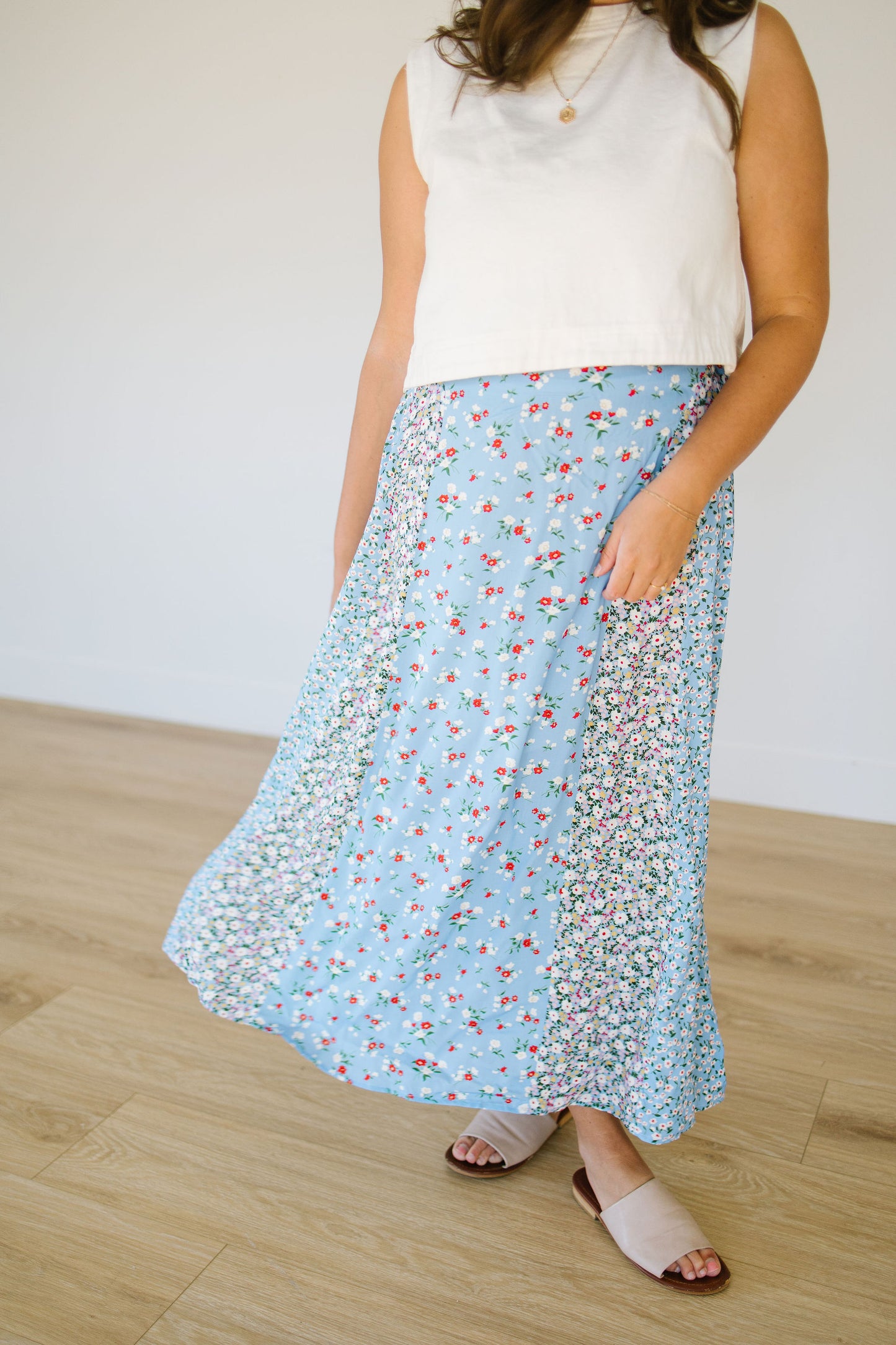 Wren Floral Skirt in Sky Blue - Lettie Boutique