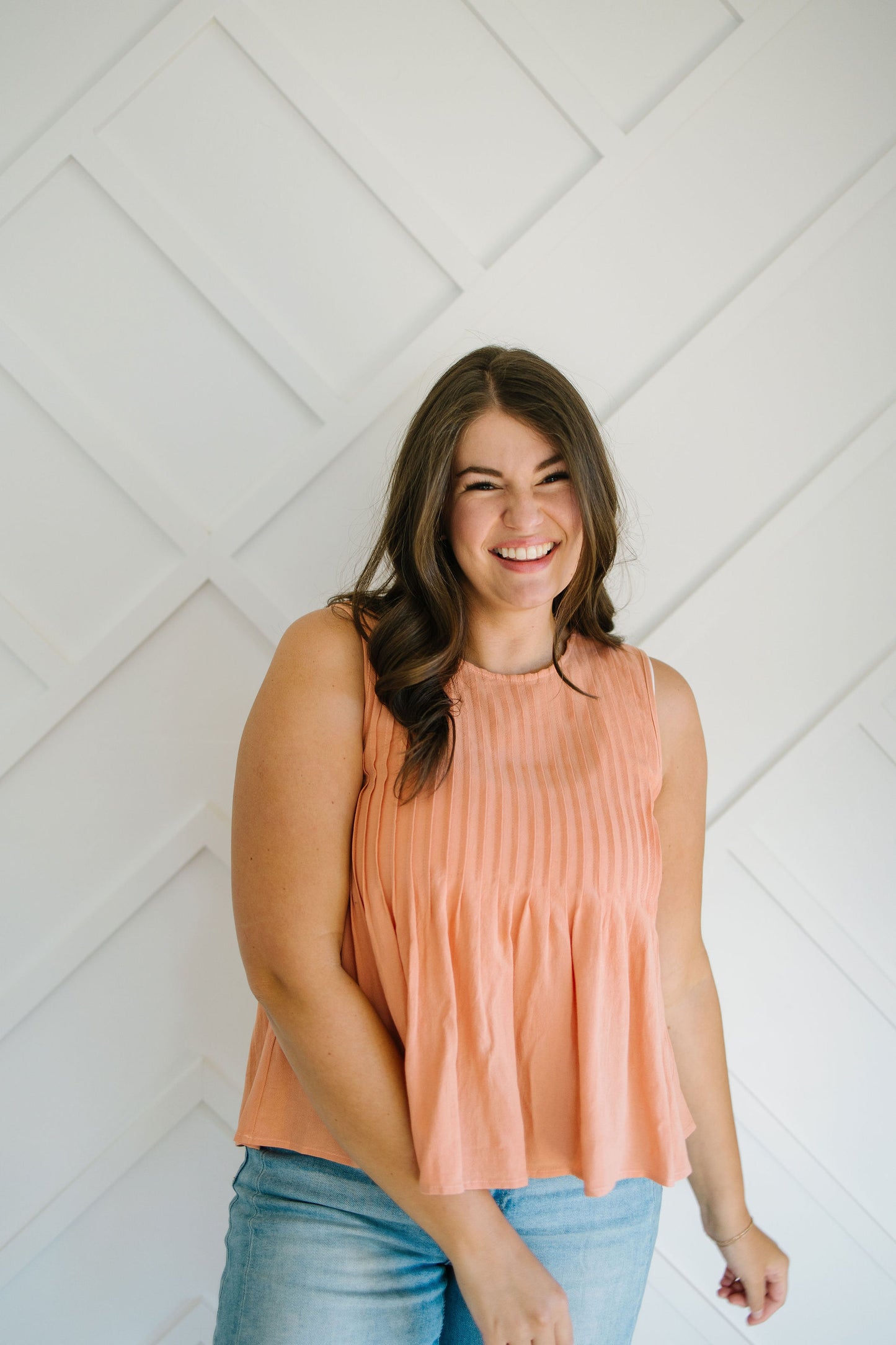 +Lark Pintuck Linen Tank - Lettie Boutique