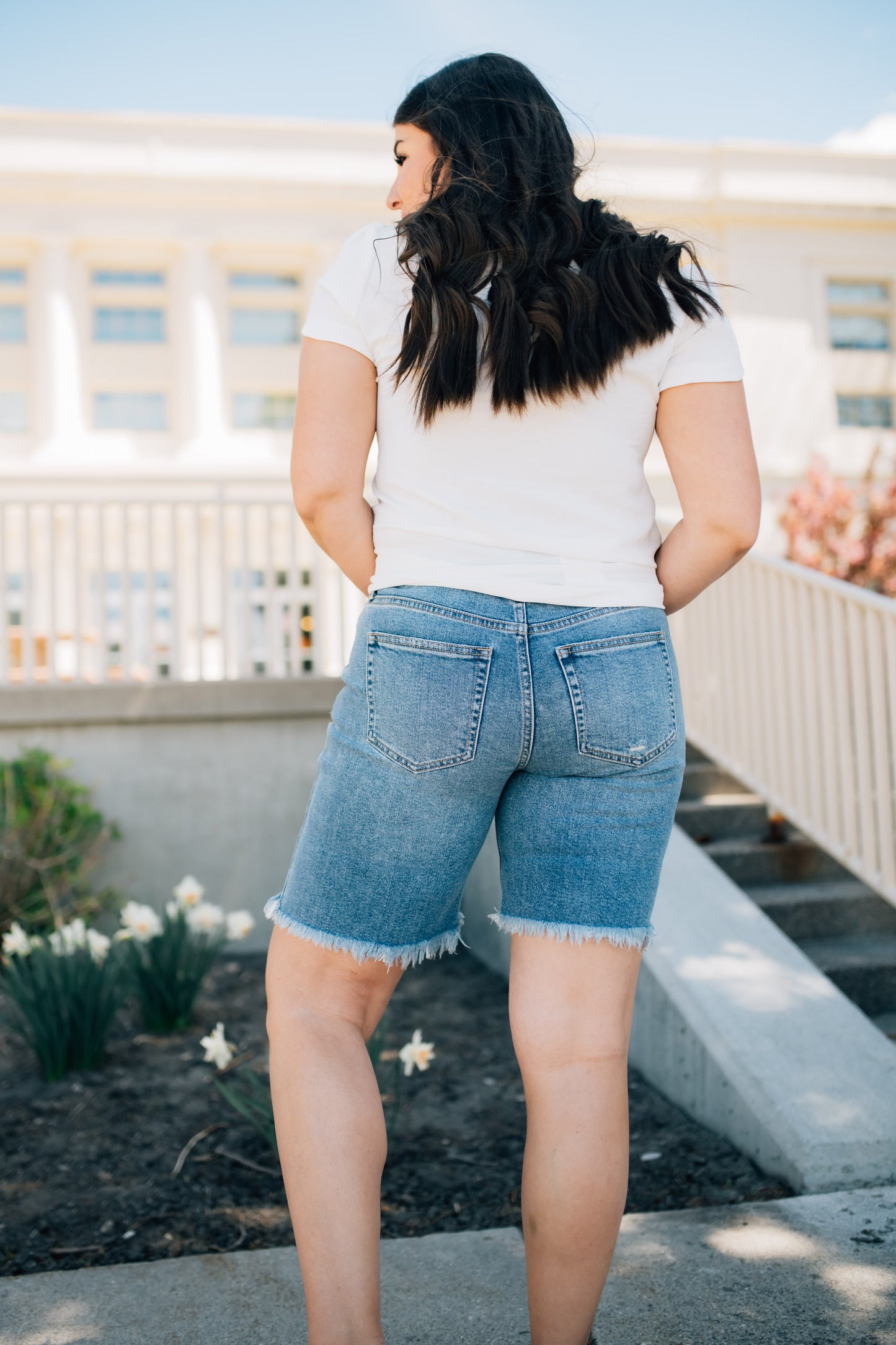 Cal Bermuda Shorts in Medium Wash