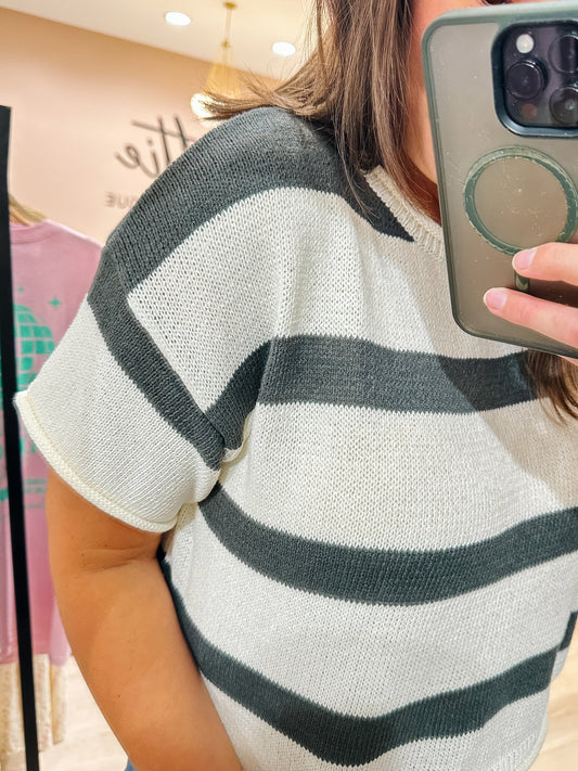 Juni Sweater in Carbon