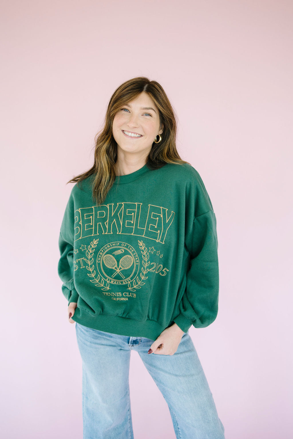 Berkeley Embroidered Pullover in Hunter