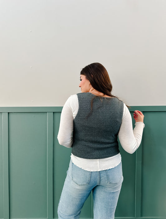 Sophie Sweater Vest in Jade