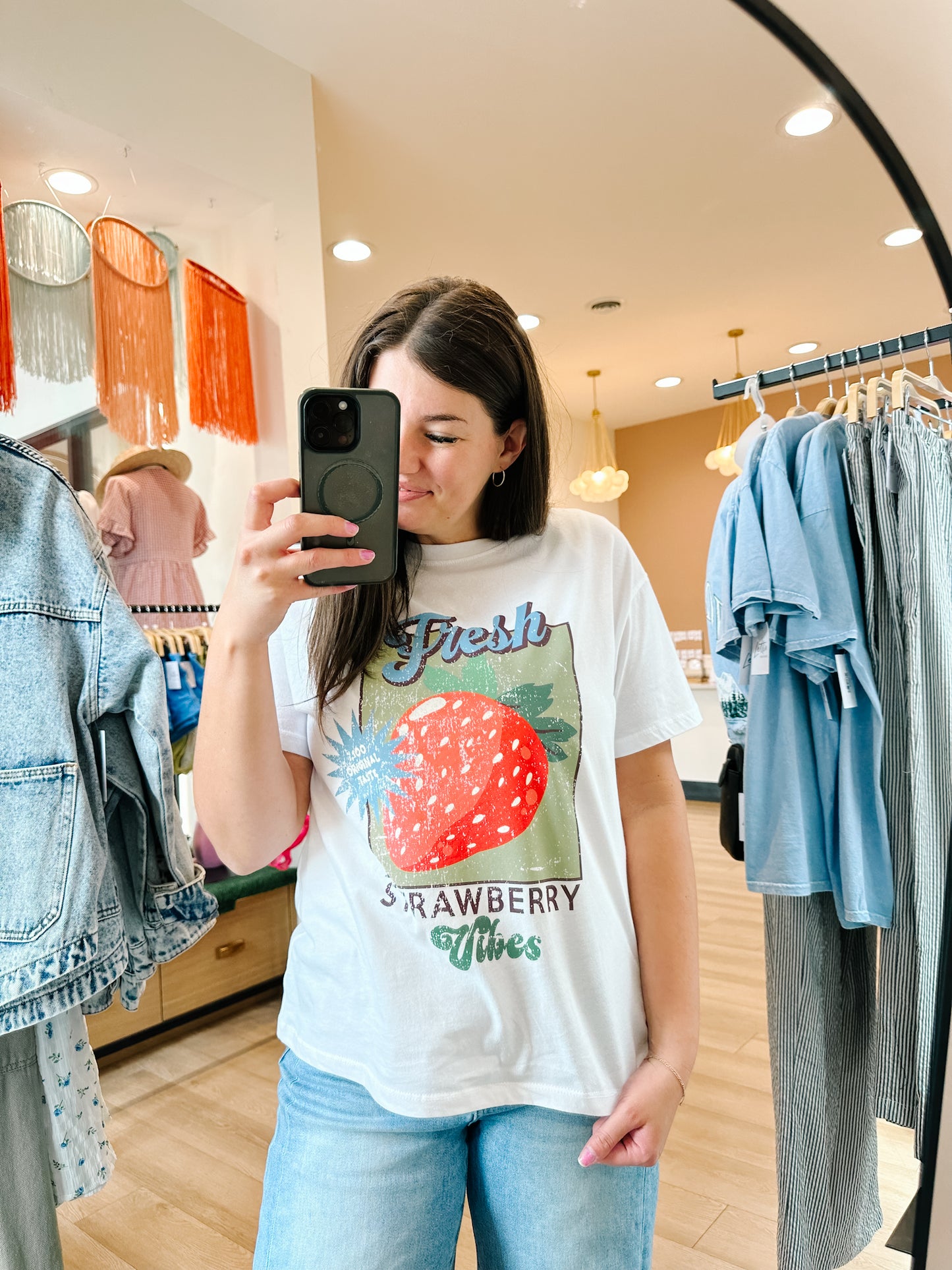 Strawberry Graphic Tee in White - Lettie Boutique
