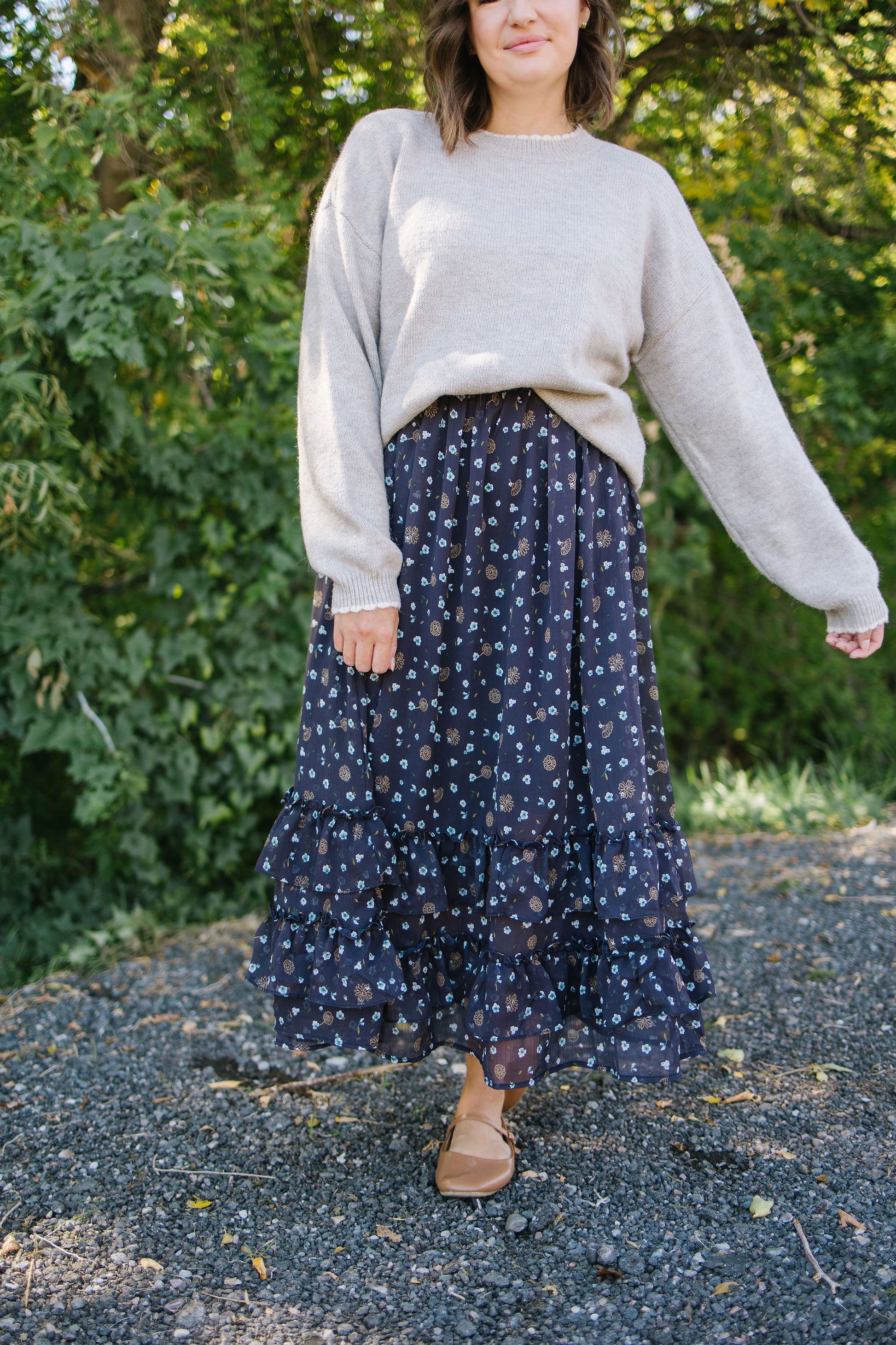 +Rina Floral Tiered Skirt in Navy - Lettie Boutique