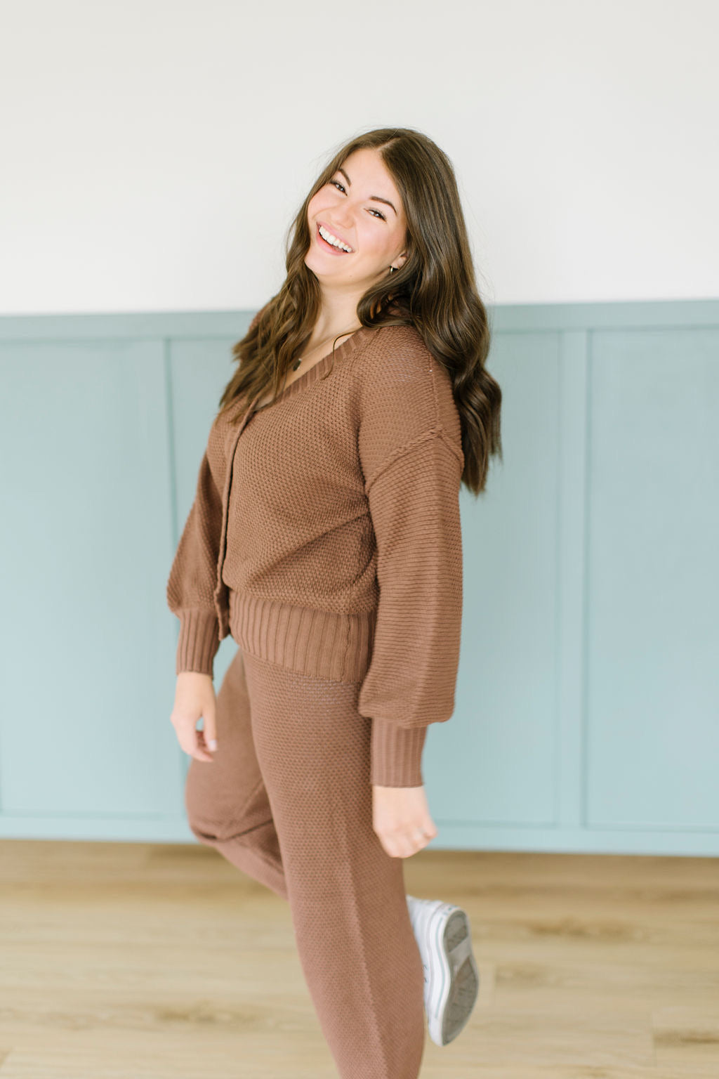 Donna Button Cardigan