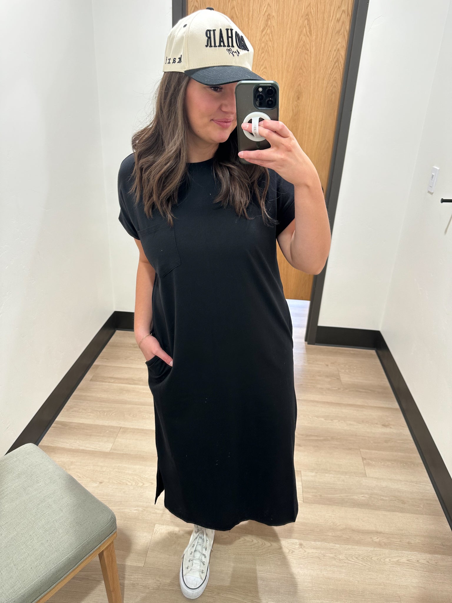 Adalee Midi T-Shirt Dress in Black - Lettie Boutique