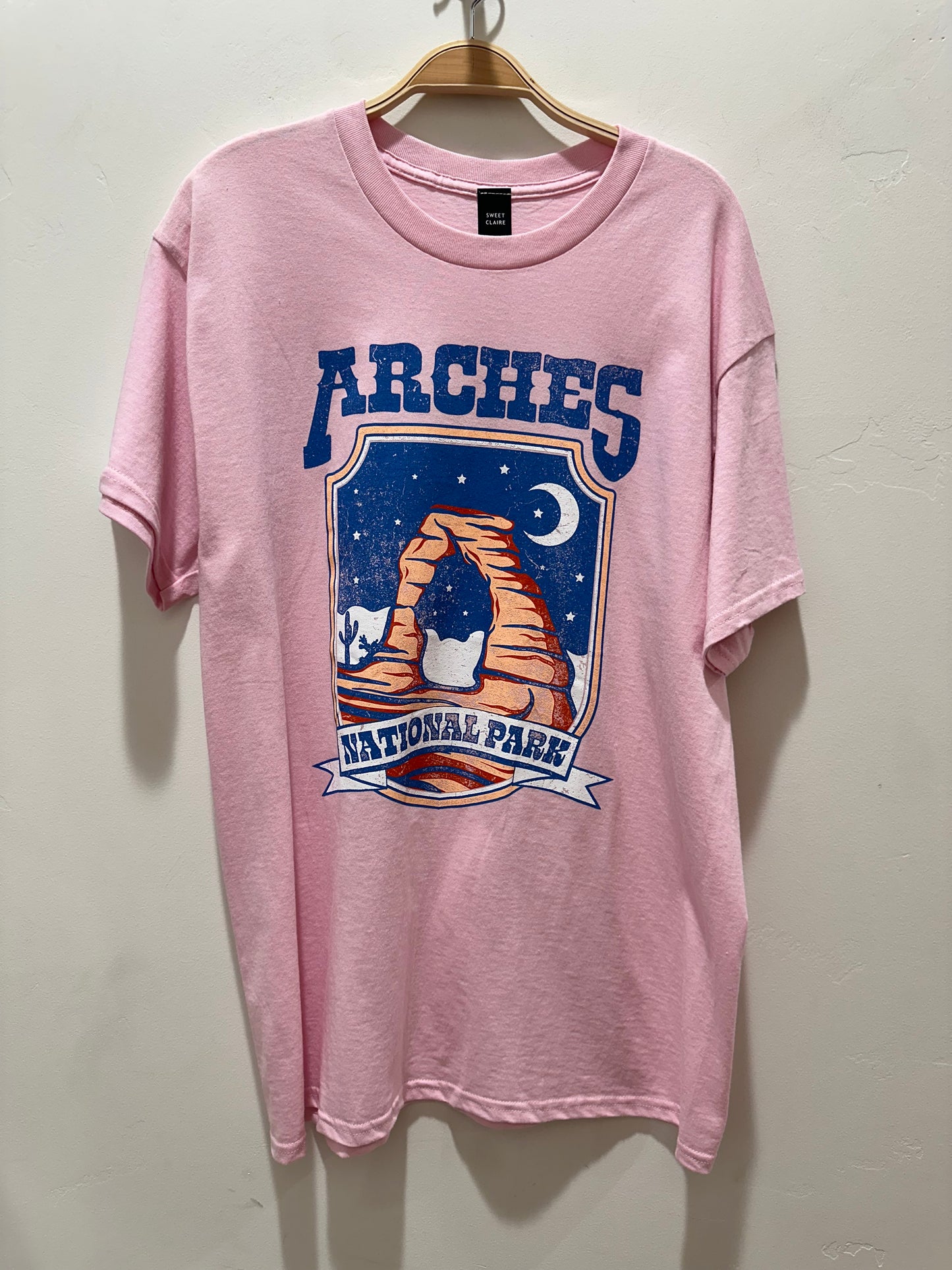 Arches Graphic Tee