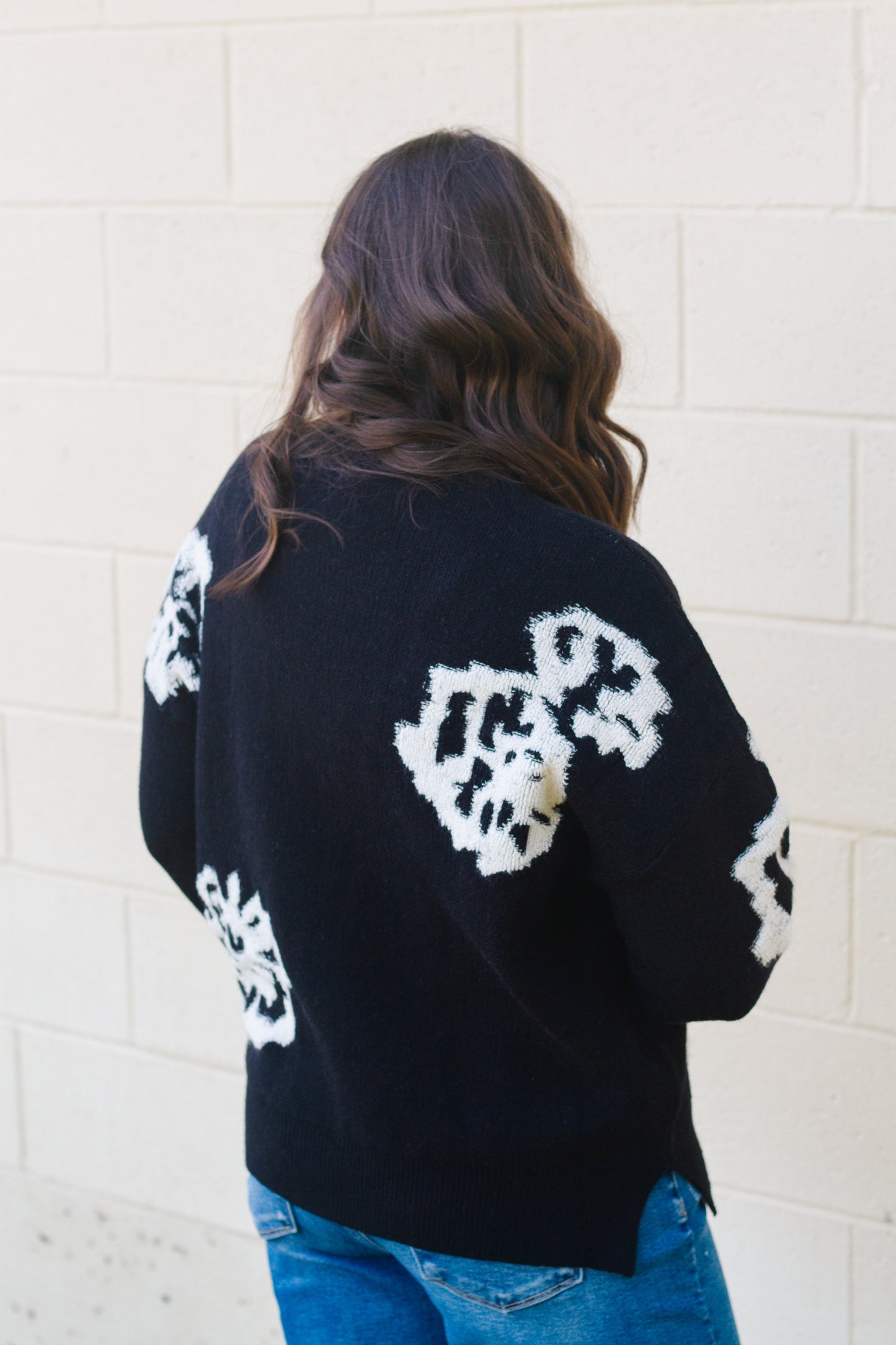 DOORBUSTER: Hartley Sweater in Black