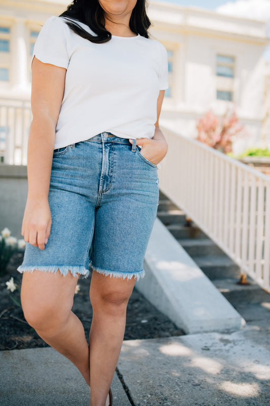 Cal Bermuda Shorts in Medium Wash