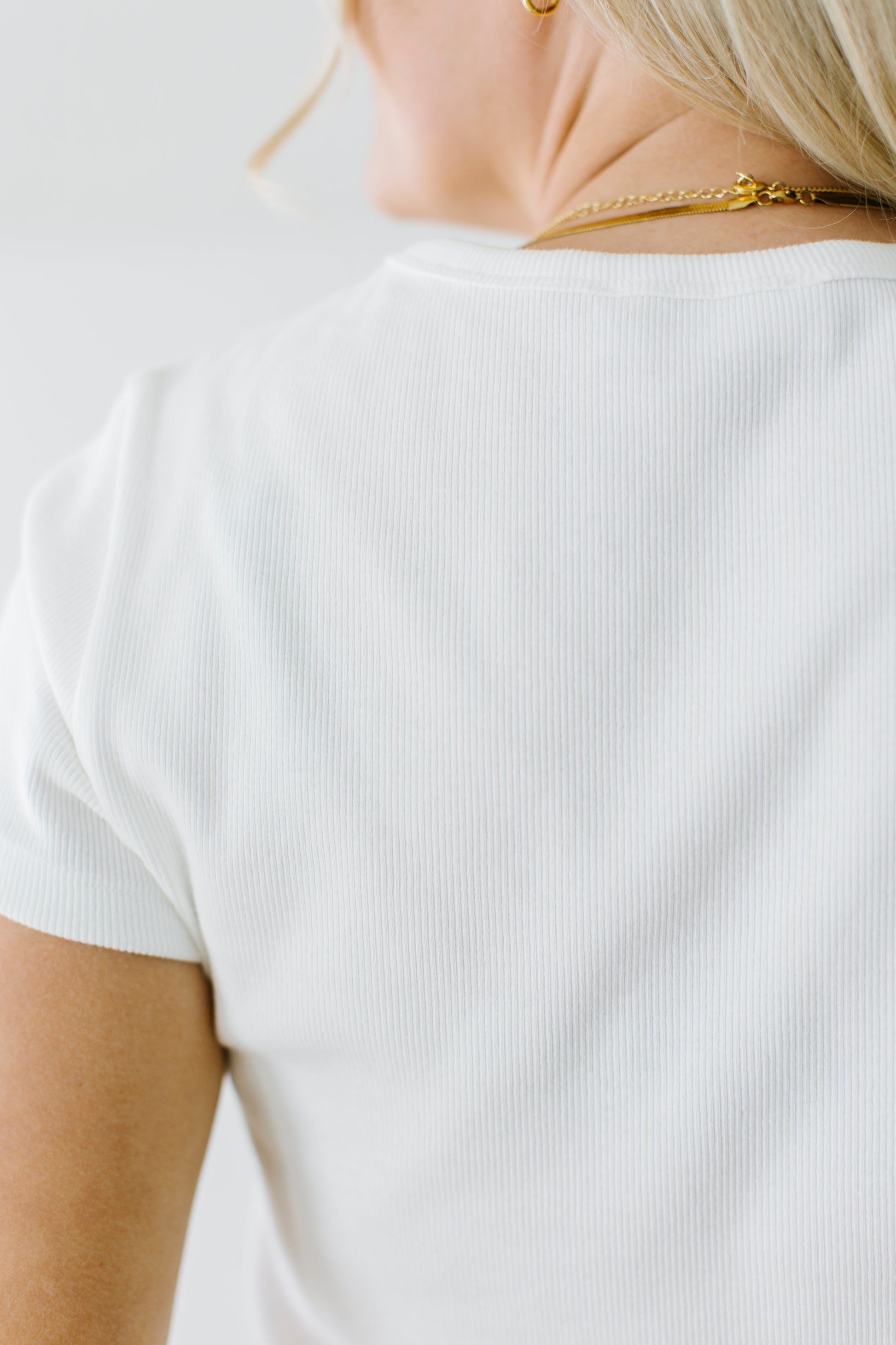 Basic Ribbed Tee - Lettie Boutique