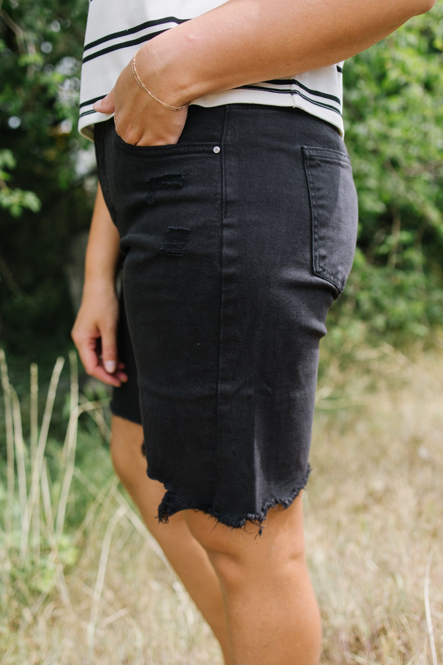 Fresno Bermuda Shorts in Black - Lettie Boutique