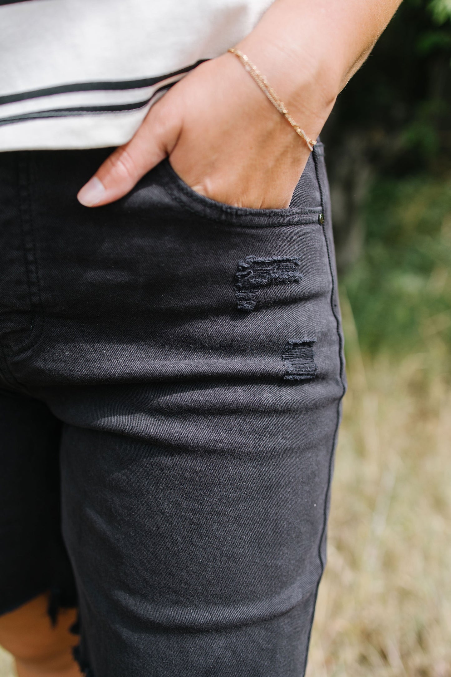 Fresno Bermuda Shorts in Black - Lettie Boutique