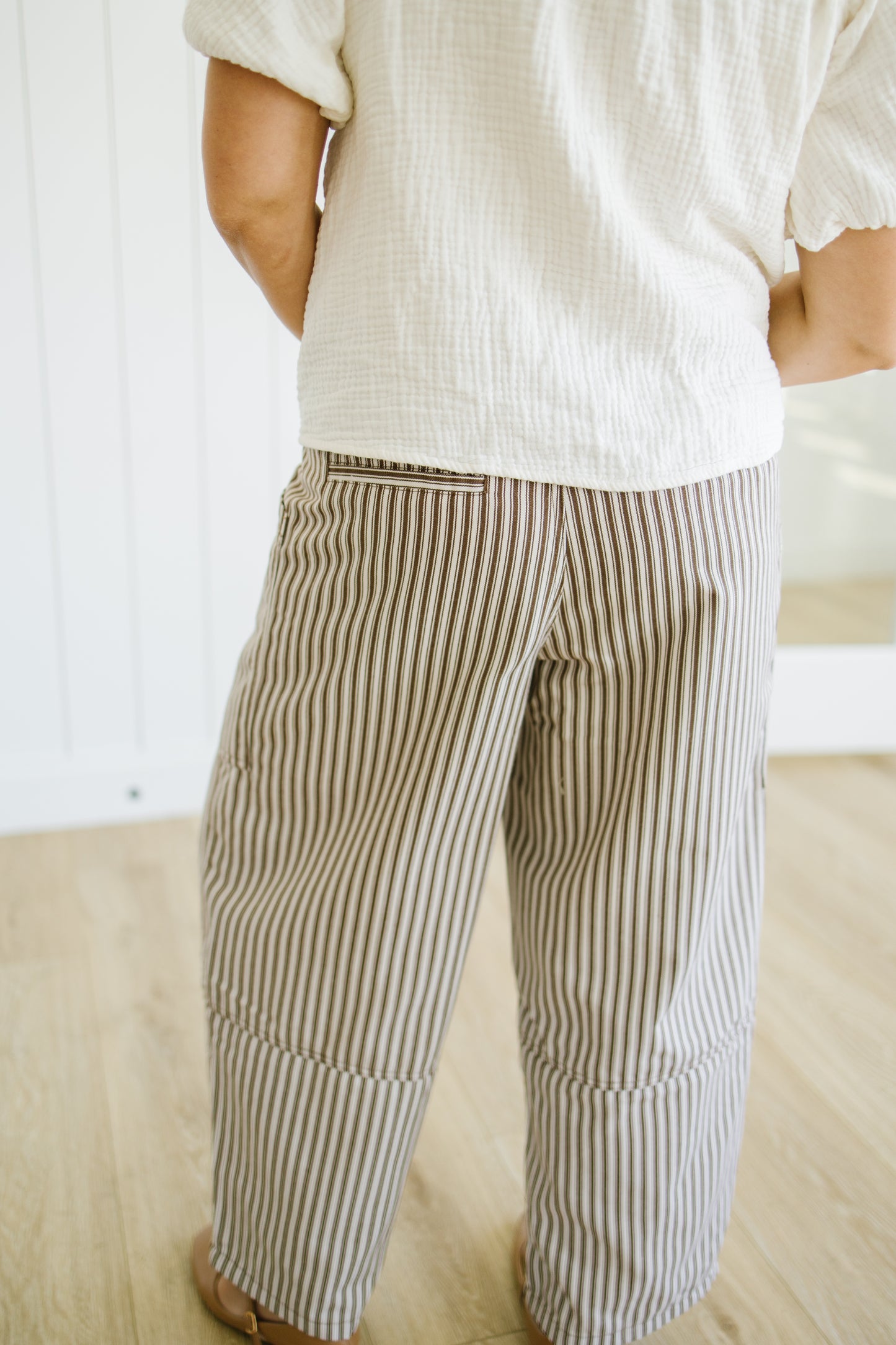 Finn Striped Barrel Jeans