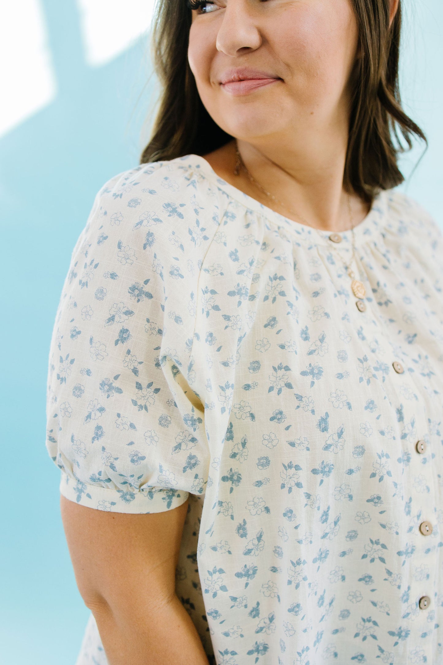 *Annika Floral Button Down Blouse - Lettie Boutique