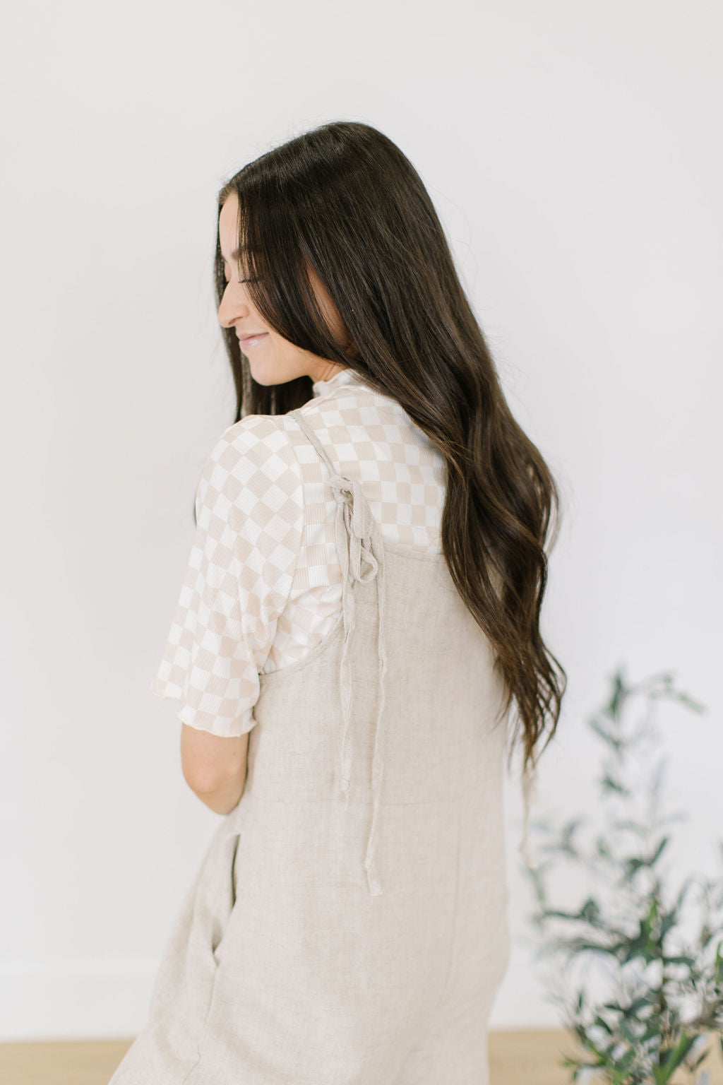 Cece Checkered Top in Taupe